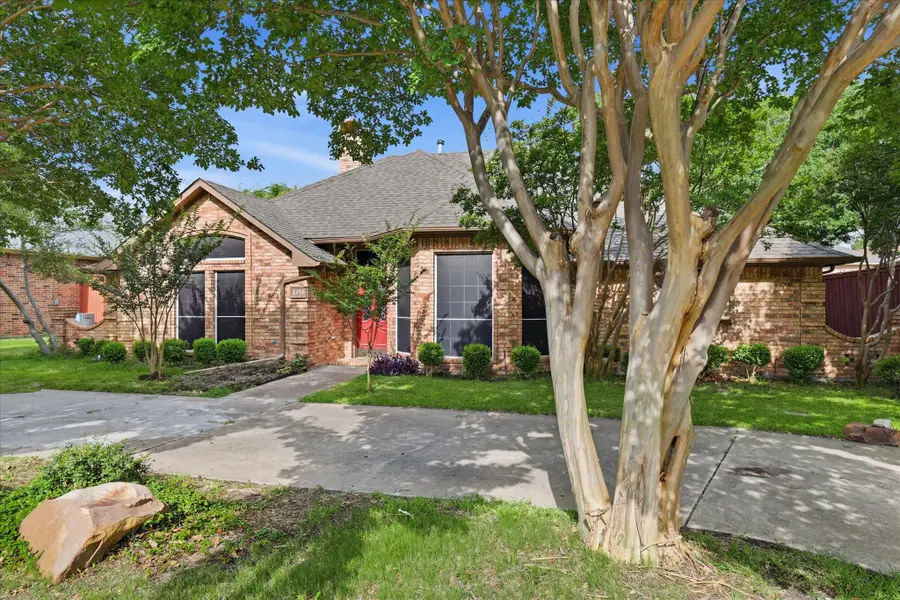 3719 Kelly Boulevard, Carrollton, TX 75007 - #2