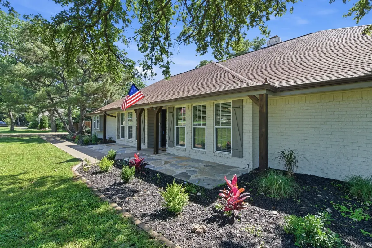 835 Cross Timbers Drive, Double Oak, TX 75077 - #1