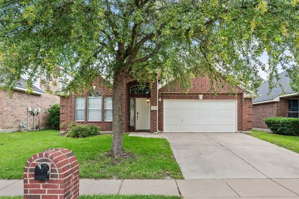 4633 Dwarf Nettle Drive, Fort Worth, TX 76244