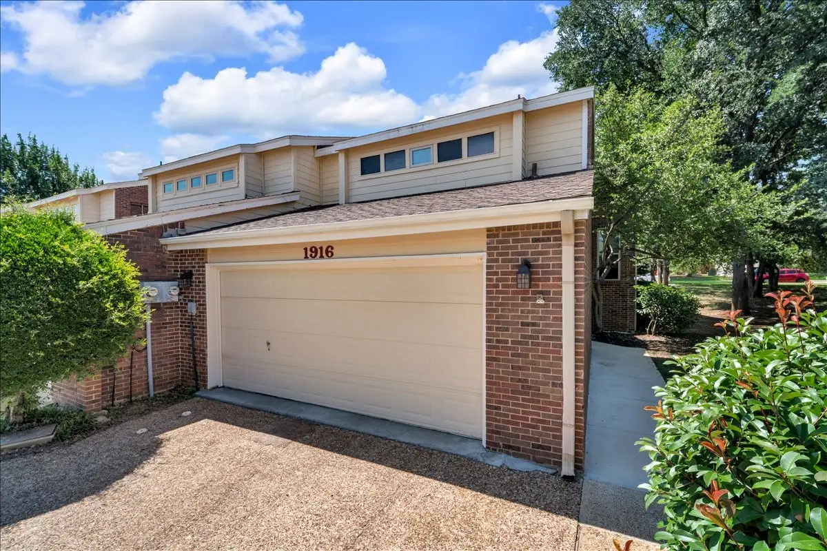 1916 Shorewood Drive, Grapevine, TX 76051 - #1