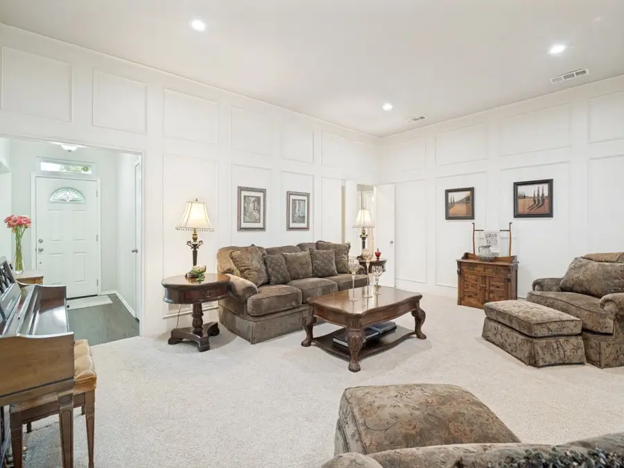 6810 Fawn Valley Place, Rowlett, TX 75089 - #3