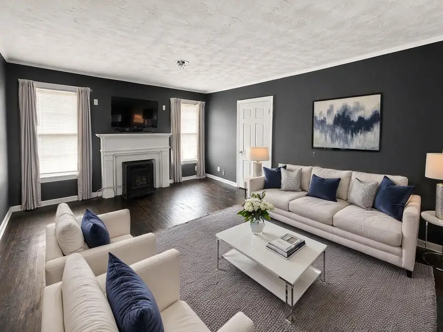 1010 Winters Street, Dallas, TX 75216 - #2