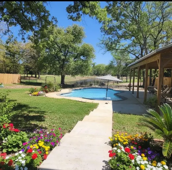 7600 County Road 3700, Athens, TX 75752