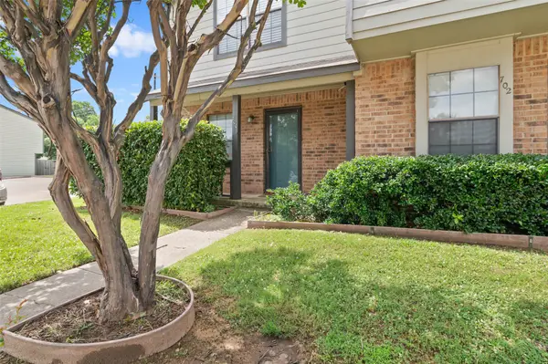 700 W Collins Street, Denton, TX 76201