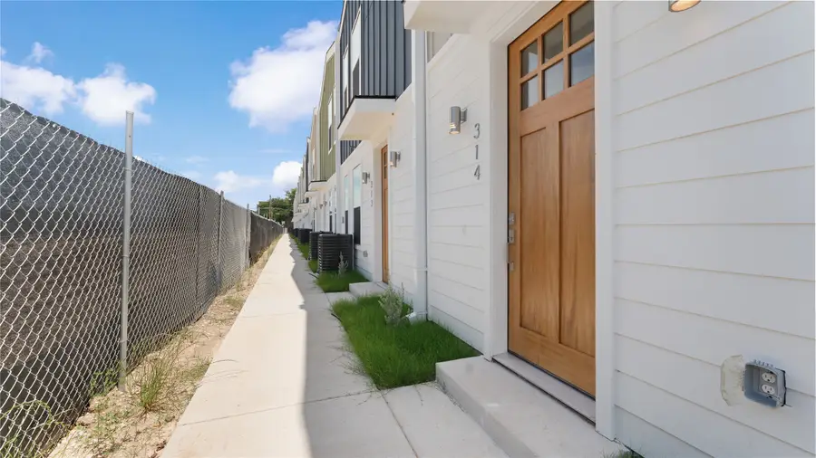 2925 Spruce Valley Lane #310, Dallas, TX 75233 - #3