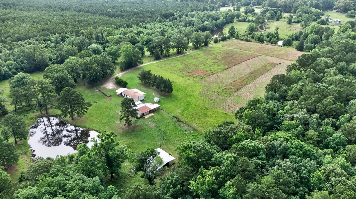 11046 Upper State Line Road, Vivian, LA 71082 - #1