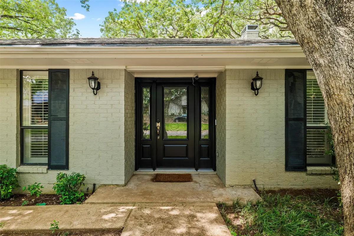 1804 Hillvalley Drive, Arlington, TX 76013 - #1