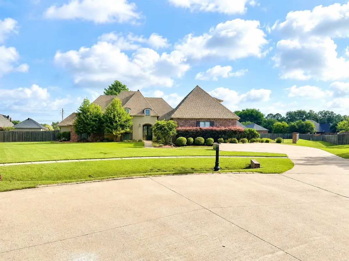 605 Fall Winds Circle, Bossier City, LA 71111 - #1