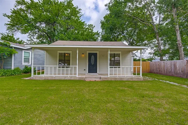 1515 W Sears Street, Denison, TX 75020