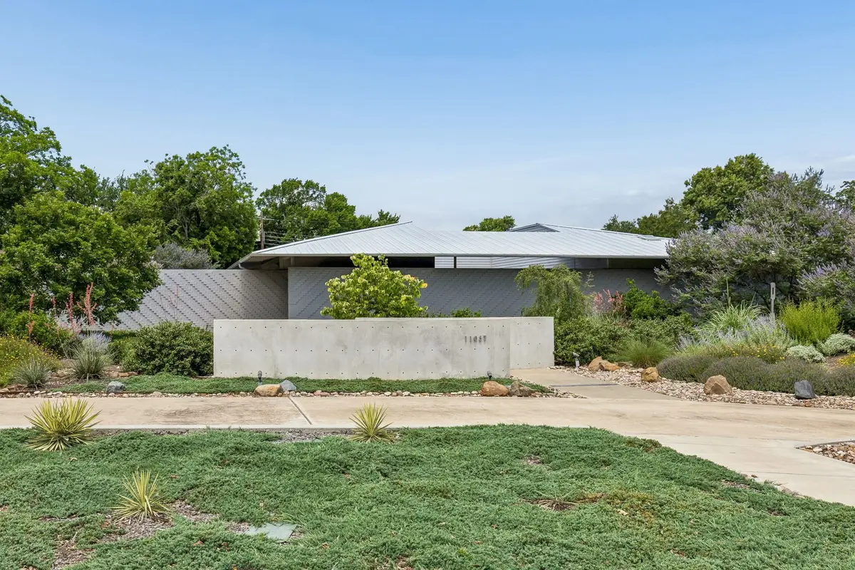 11057 Mandalay Drive, Dallas, TX 75228 - #1