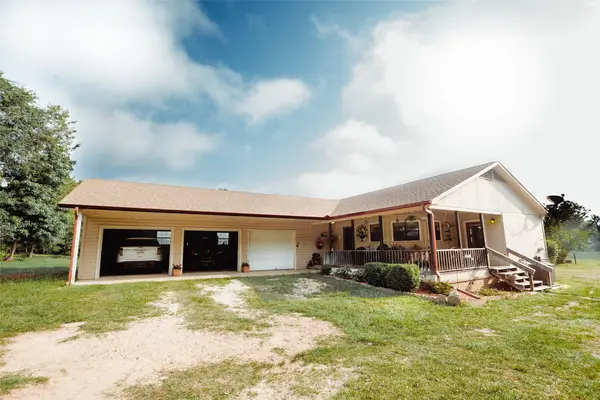 1211 An County Road 153, Palestine, TX 75801