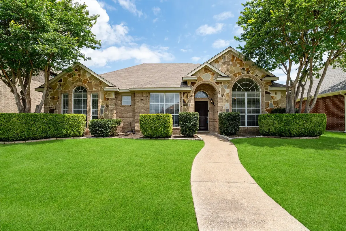 7501 Caribbean Drive, Rowlett, TX 75088 - #1