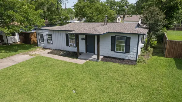821 Travis Street, Garland, TX 75040