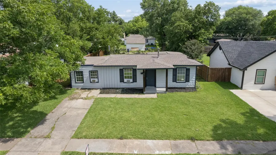 821 Travis Street, Garland, TX 75040 - #2