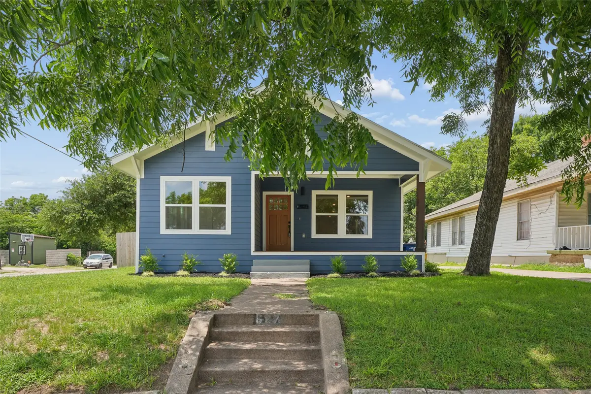 627 S Willomet Avenue, Dallas, TX 75208 - #1