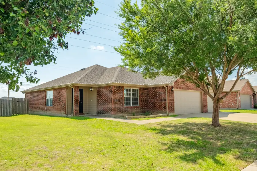 324 Broken Bow Drive, Krum, TX 76249 - #2