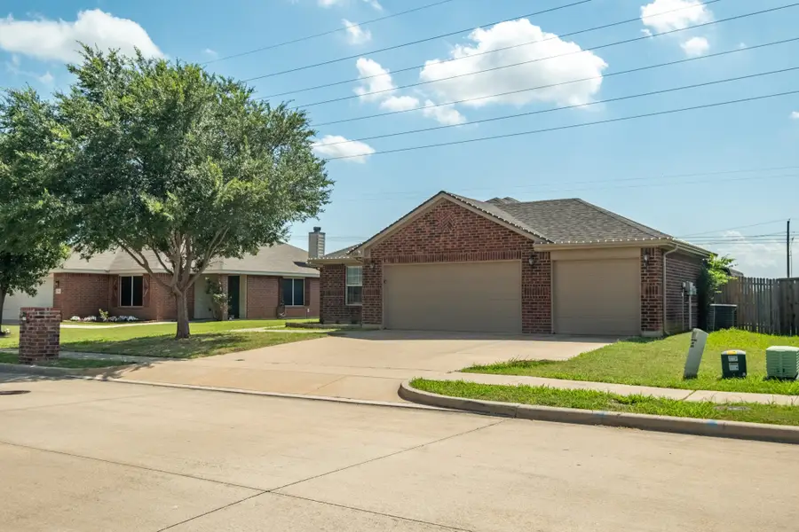 324 Broken Bow Drive, Krum, TX 76249 - #3