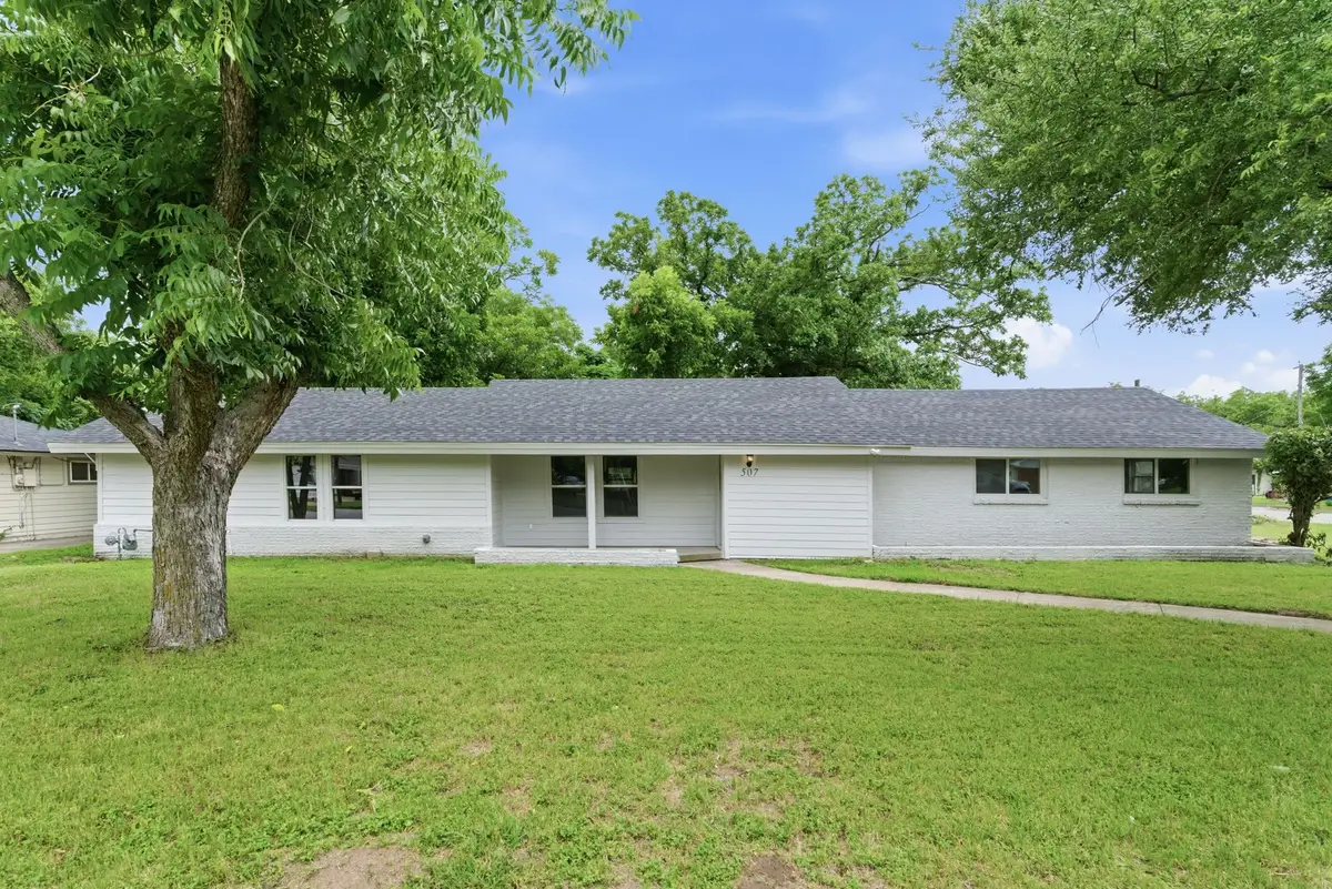 507 Country Club Road, Cleburne, TX 76033 - #1