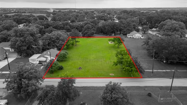 606 Main Street, Greenville, TX 75401