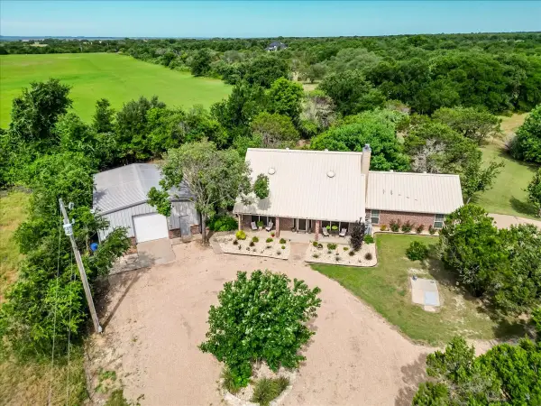 2295 County Road 326, Glen Rose, TX 76043