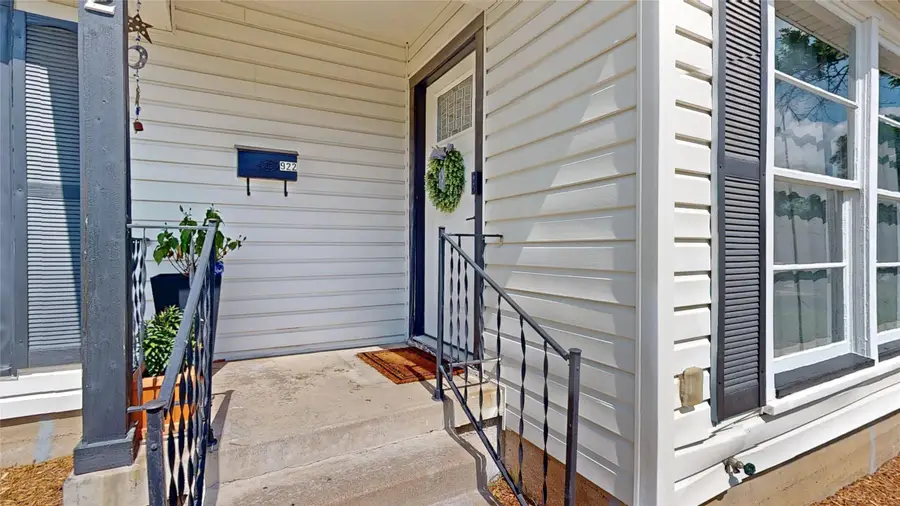 922 Tamara Lane, Grand Prairie, TX 75051 - #2