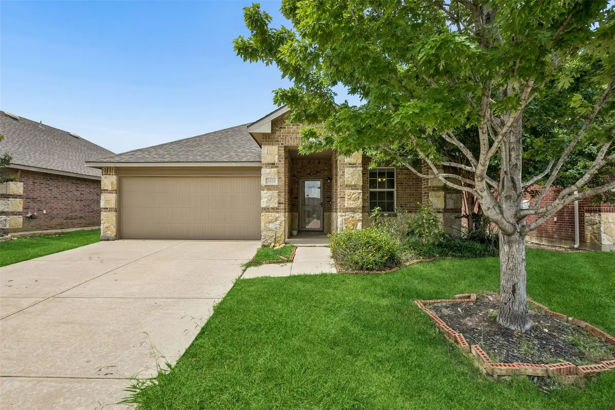 2429 Clairborne Drive, Fort Worth, TX 76177 - #1