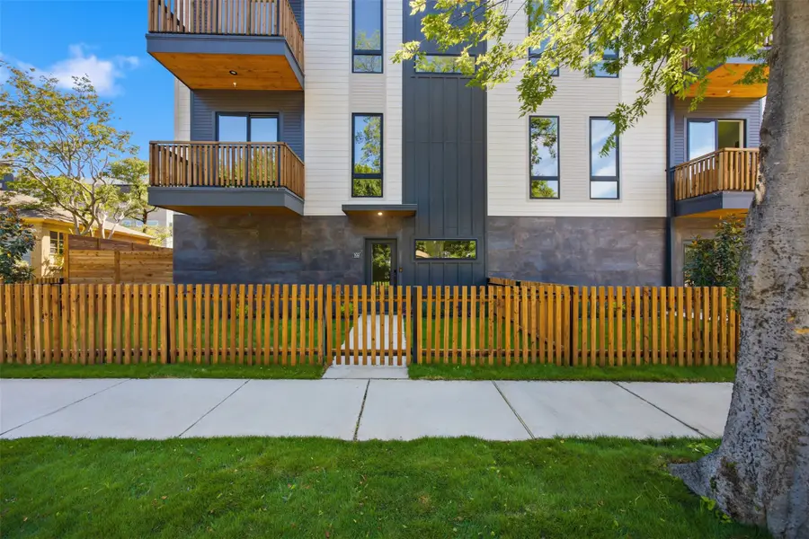 4605 Belmont Avenue #102, Dallas, TX 75204 - #3