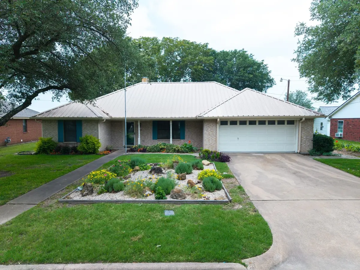 812 Crestline Drive, Mexia, TX 76667 - #1