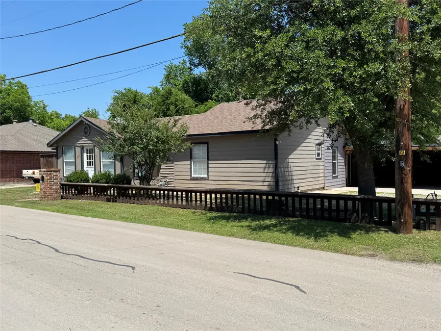 411 Evelyn Street, McKinney, TX 75069 - #3