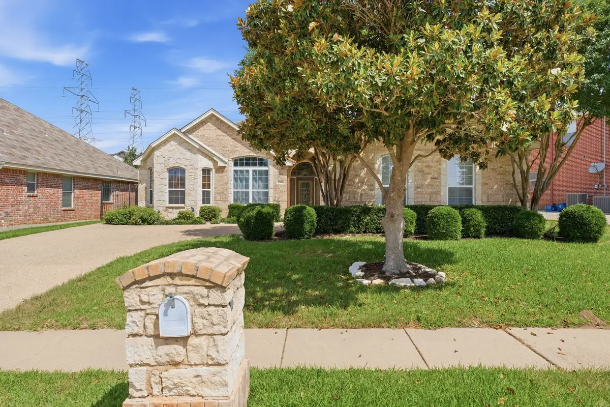 5504 Plata Lane, Benbrook, TX 76126 - #1