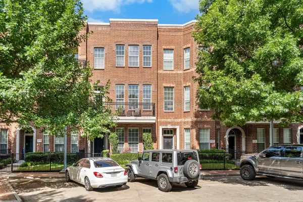 15743 Spectrum Drive #88, Addison, TX 75001