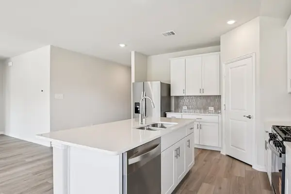 3224 Scorpion Lane, Fort Worth, TX 76179