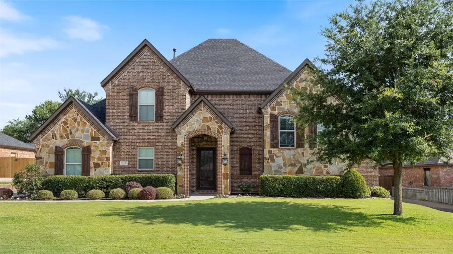 511 Oak Forest Court, Kennedale, TX 76060 - #2