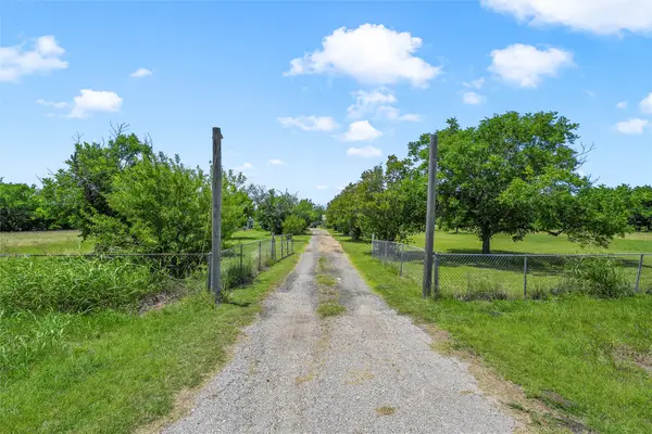 17590 State Highway 317, Moody, TX 76557