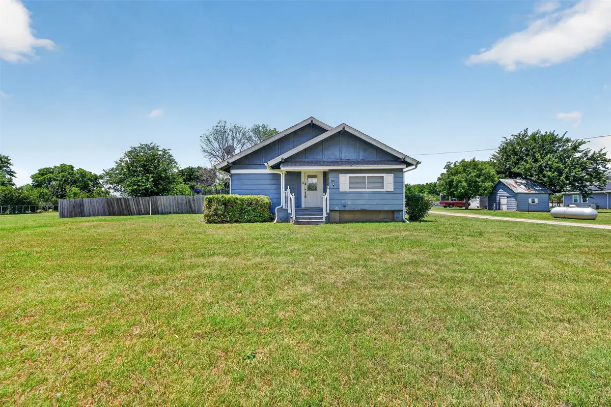 500 S Pecan Creek Trail, Valley View, TX 76272 - #1