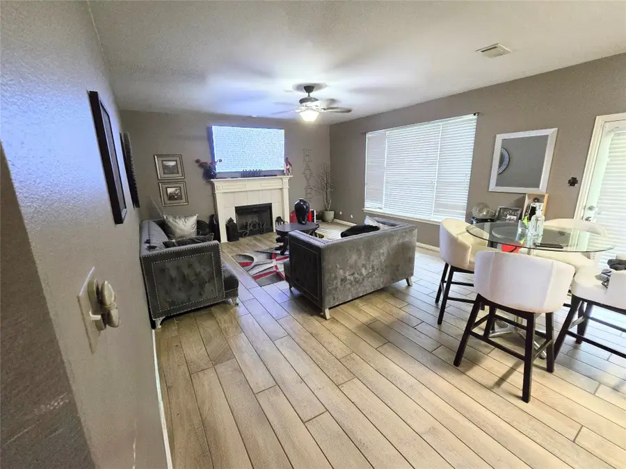 610 Juniper Drive, Arlington, TX 76018 - #2