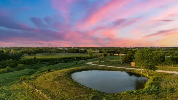 4864 S Hwy 77 Highway, Lorena, TX 76655