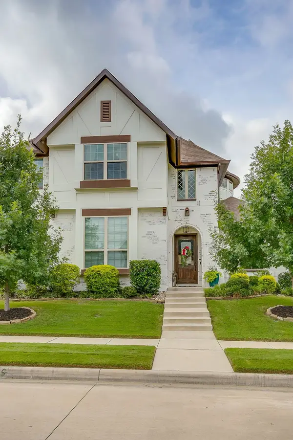 133 Fairweather Drive, Burleson, TX 76028