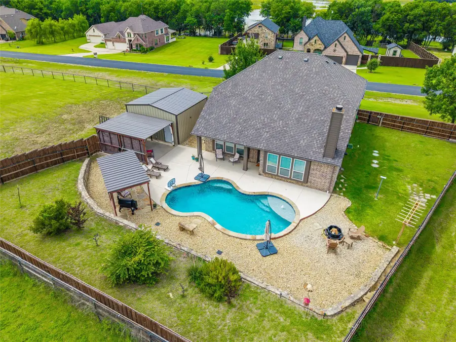 1215 The Trails Drive, Blue Ridge, TX 75424 - #2