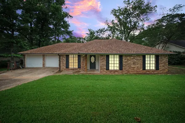 15060 Willowwood Drive, Tyler, TX 75703