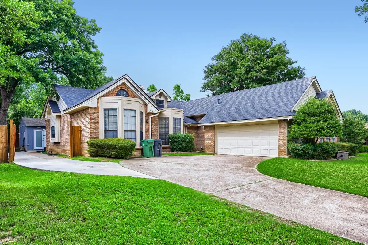 709 Whistler Drive, Arlington, TX 76006 - #1