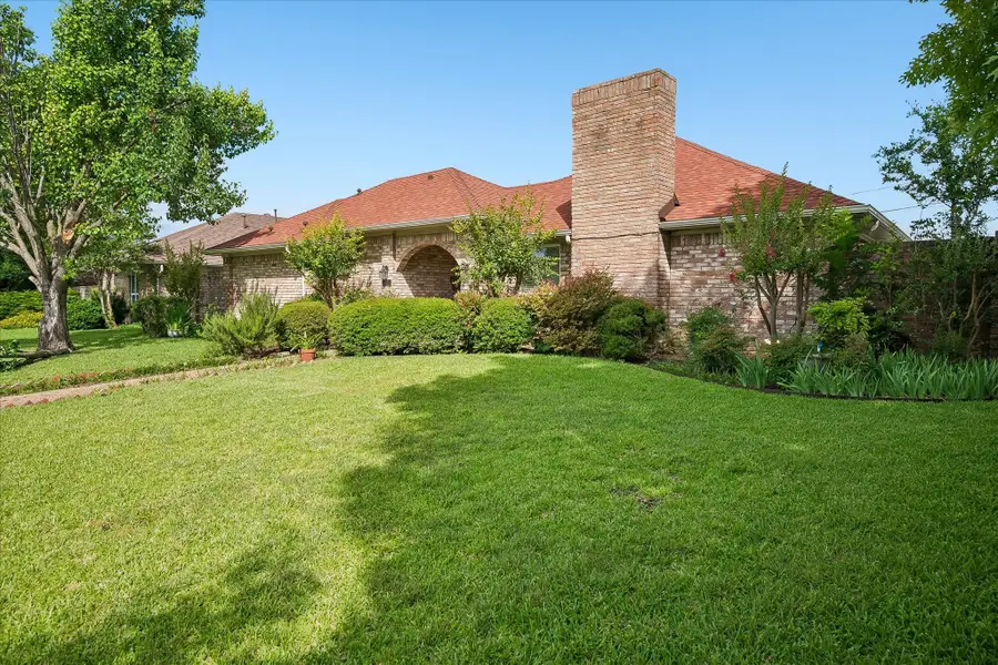 6611 Fernshaw Drive, Dallas, TX 75248 - #2