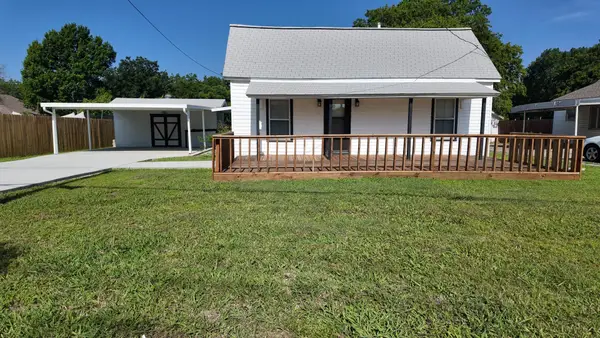 215 S Walker Street, Mesquite, TX 75149
