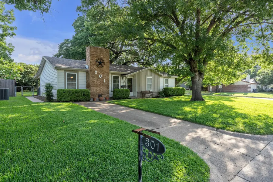 301 Dee Lane, Arlington, TX 76011 - #2