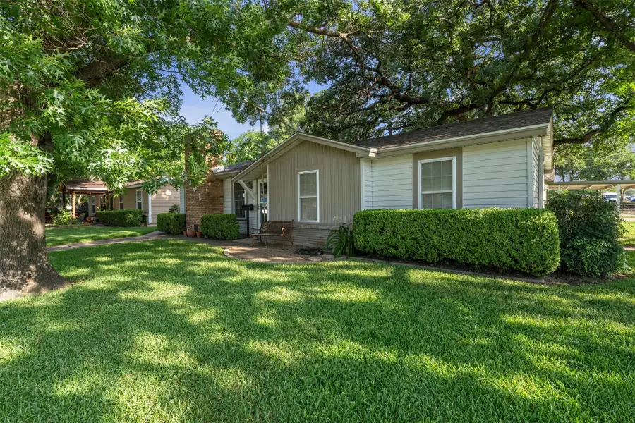 301 Dee Lane, Arlington, TX 76011 - #3