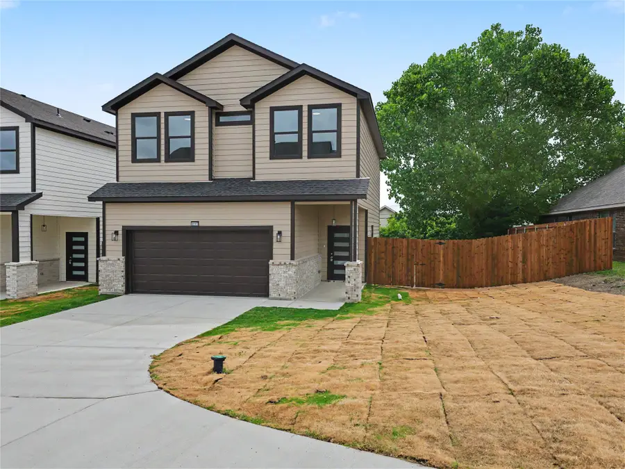 3111 Karen Street, Fort Worth, TX 76116 - #2