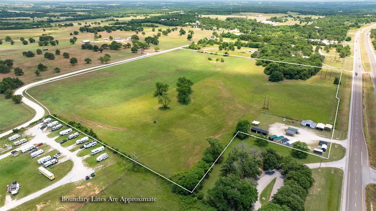 7803 E Us Hwy 82, Gainesville, TX 76240 - #1