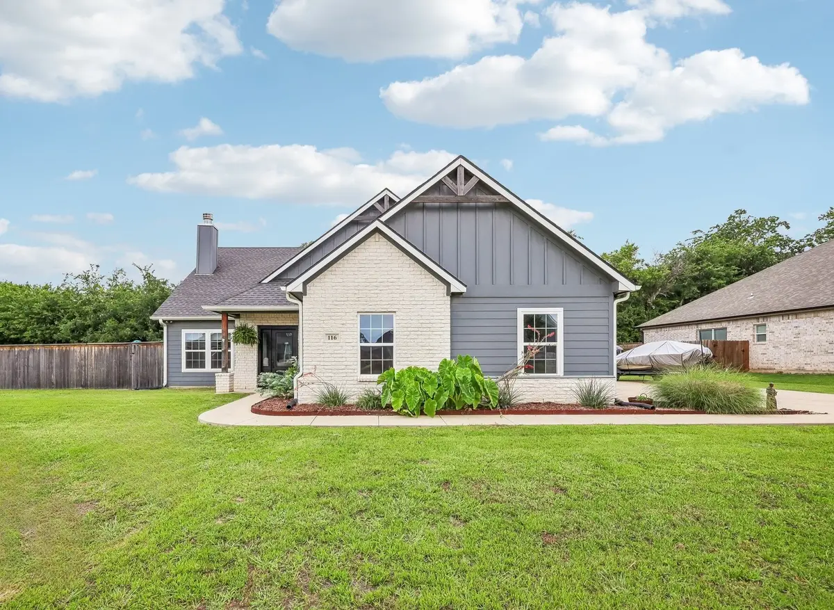116 E Bexar Street, Mabank, TX 75147 - #1