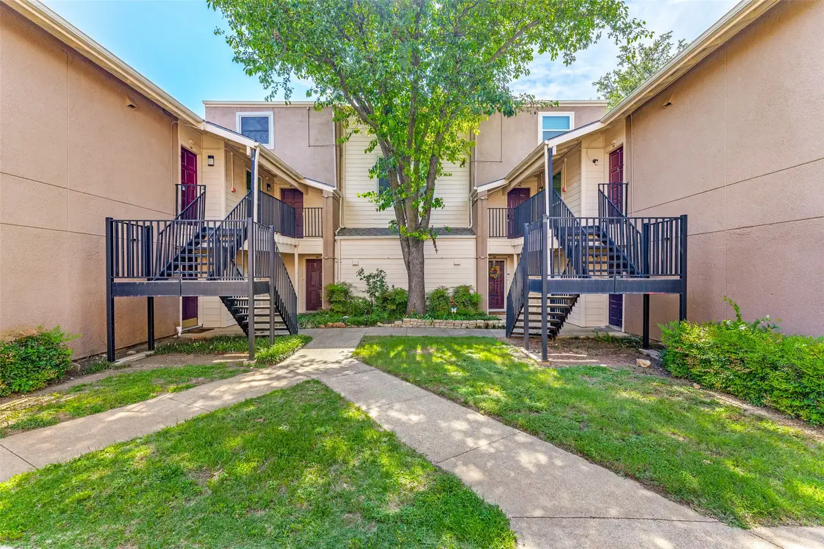 5522 Boca Raton Boulevard #404, Fort Worth, TX 76112 - #1