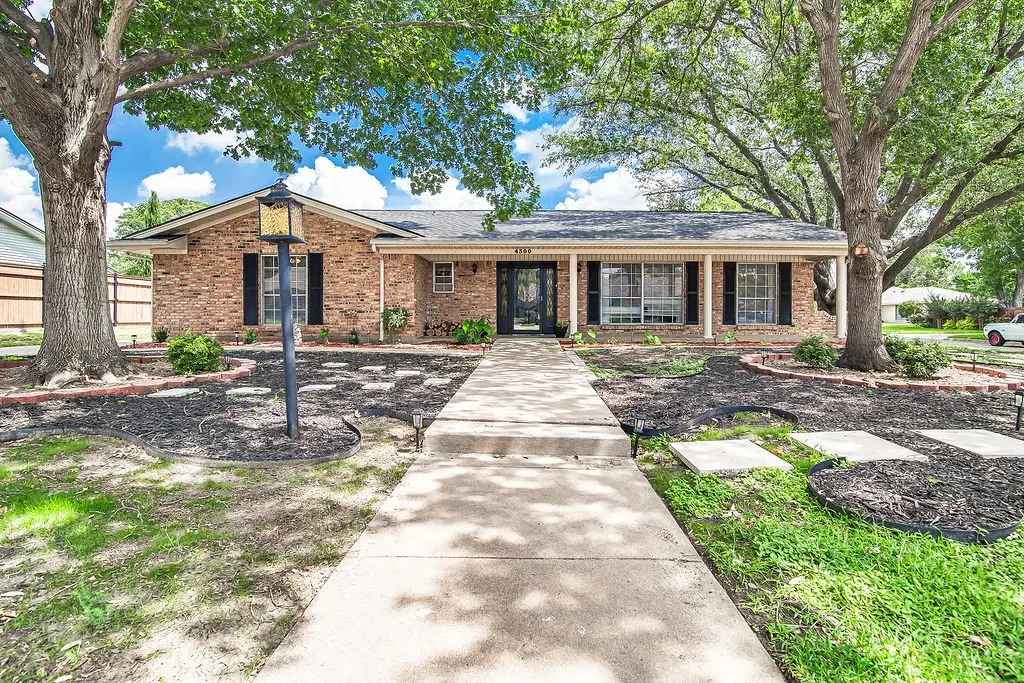 4300 Barcelona Drive, Fort Worth, TX 76133 - #1